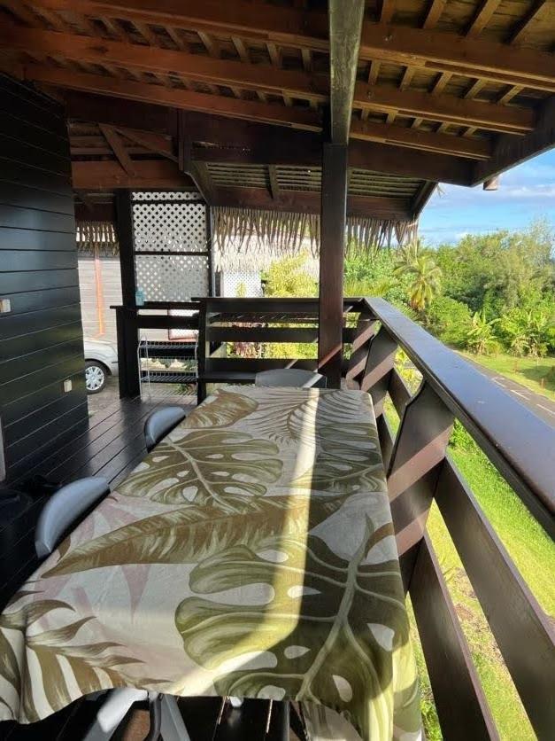 Tehuarupe Surf Studios Haapiti Exterior foto